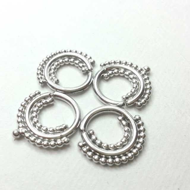 Queen’s Candy Silver Septum Ring | PataPataJewelry