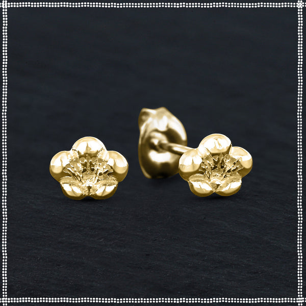 14k Gold Dainty Stud Earrings | Sakura | PataPataJewelry